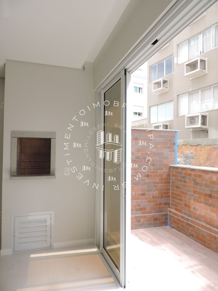 Apartamento à venda com 1 quarto, 55m² - Foto 1