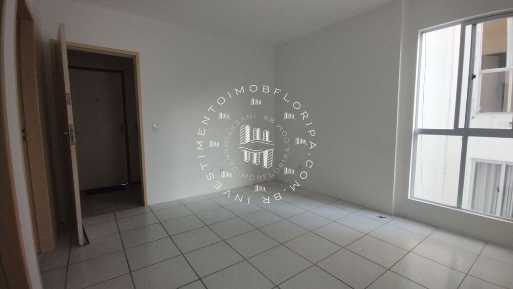 Apartamento à venda com 2 quartos, 64m² - Foto 4