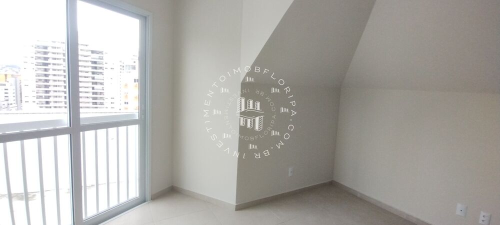 Apartamento à venda com 3 quartos, 102m² - Foto 2