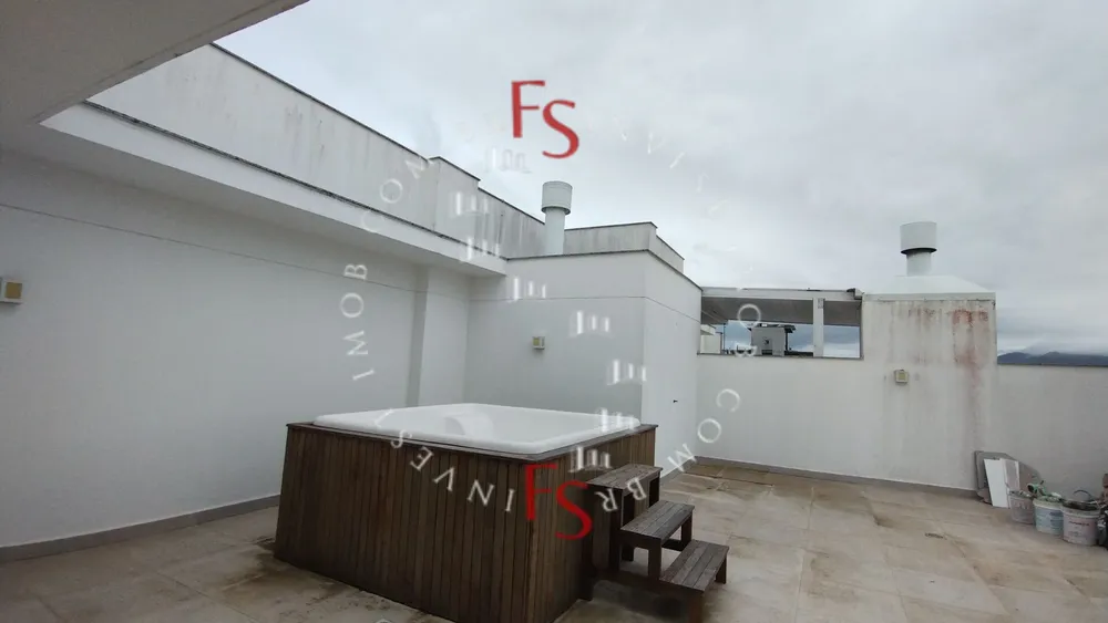 Cobertura, 3 quartos, 156 m² - Foto 2