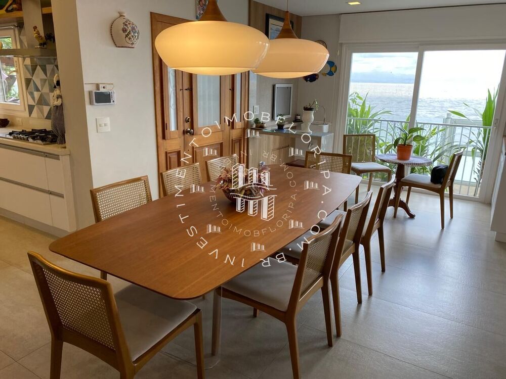 Sobrado, 4 quartos, 240 m² - Foto 1