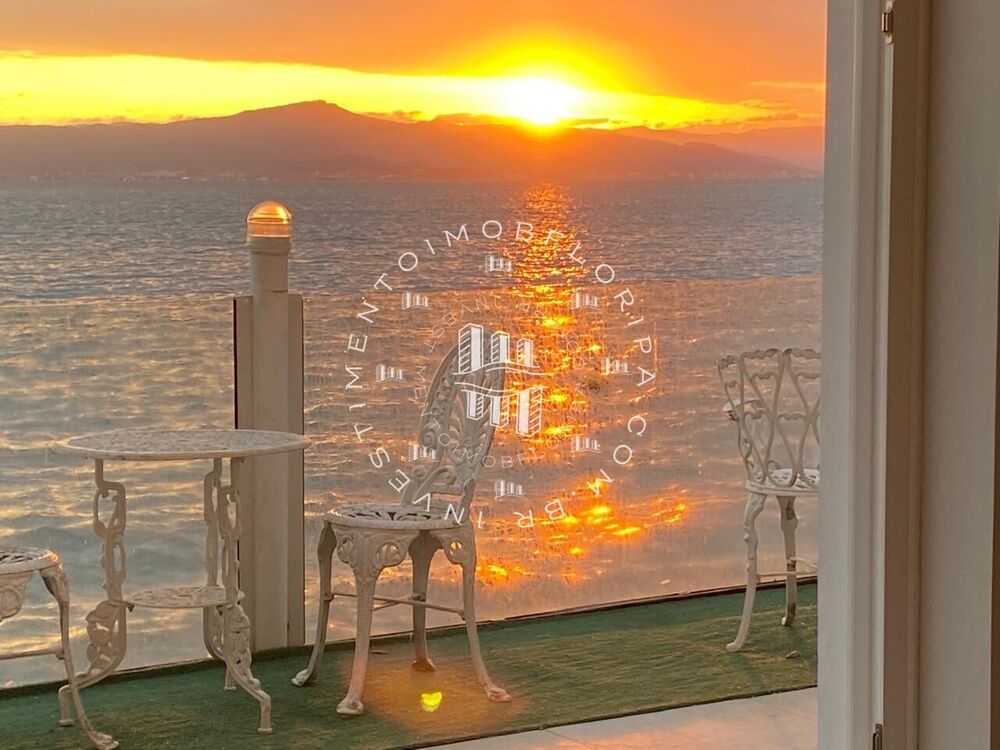 Sobrado, 4 quartos, 240 m² - Foto 2