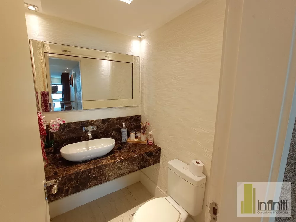 Apartamento, 3 quartos, 220 m² - Foto 4