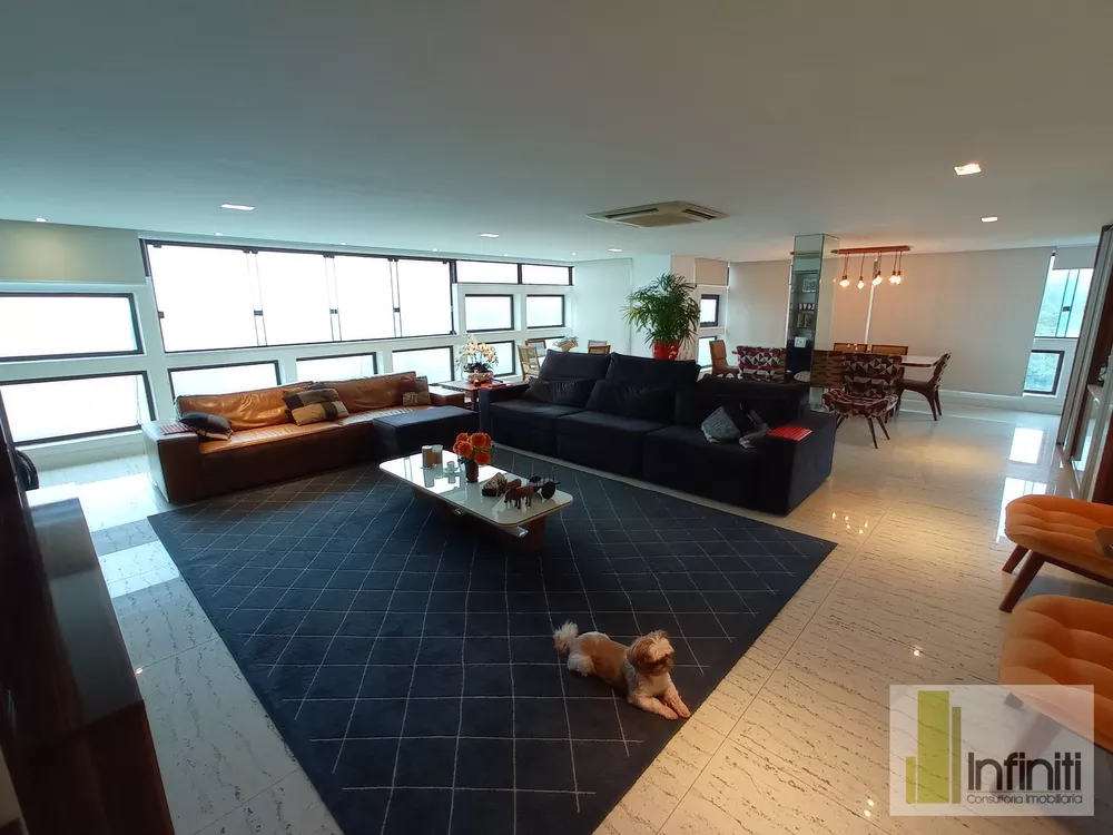 Apartamento, 3 quartos, 220 m² - Foto 2