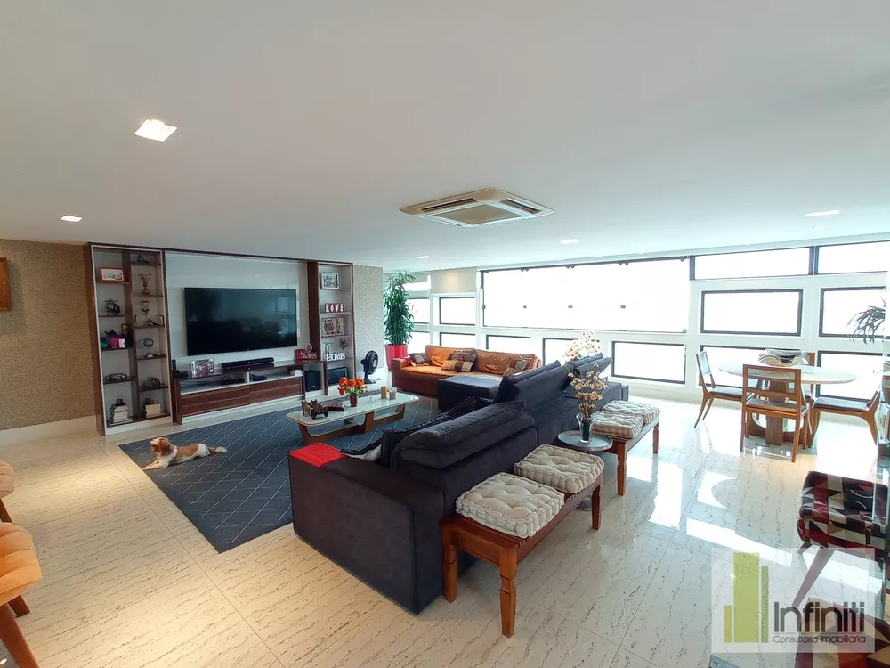 Apartamento, 3 quartos, 220 m² - Foto 9