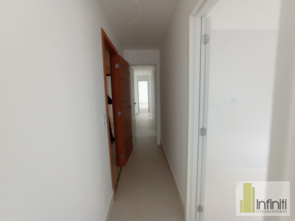 Apartamento à venda com 3 quartos, 110m² - Foto 2