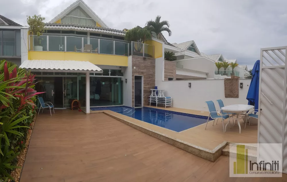 Casa de Condomínio, 4 quartos - Foto 1