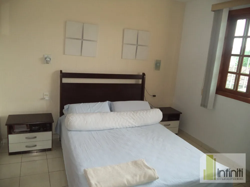 Casa, 3 quartos, 275 m² - Foto 34
