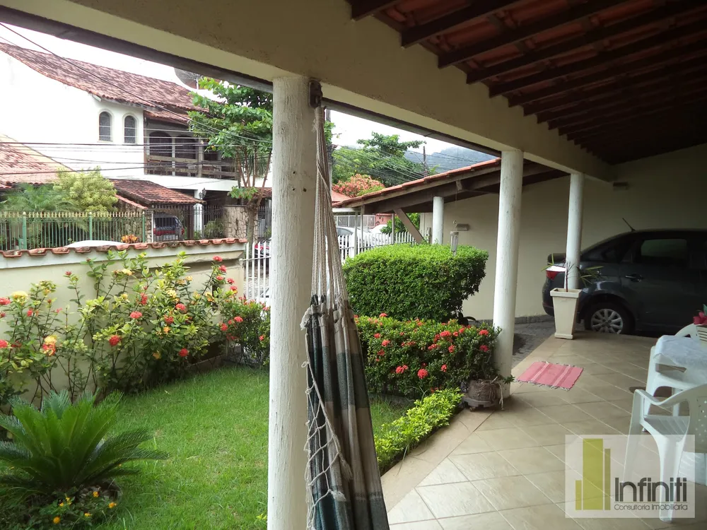 Casa, 3 quartos, 275 m² - Foto 4