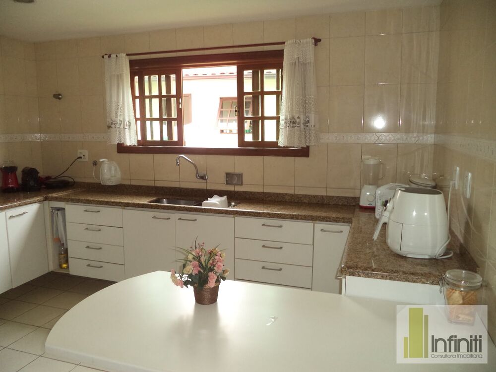 Casa, 3 quartos, 275 m² - Foto 12