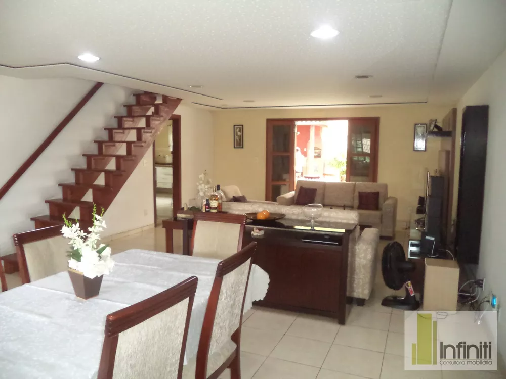 Casa, 3 quartos, 275 m² - Foto 8