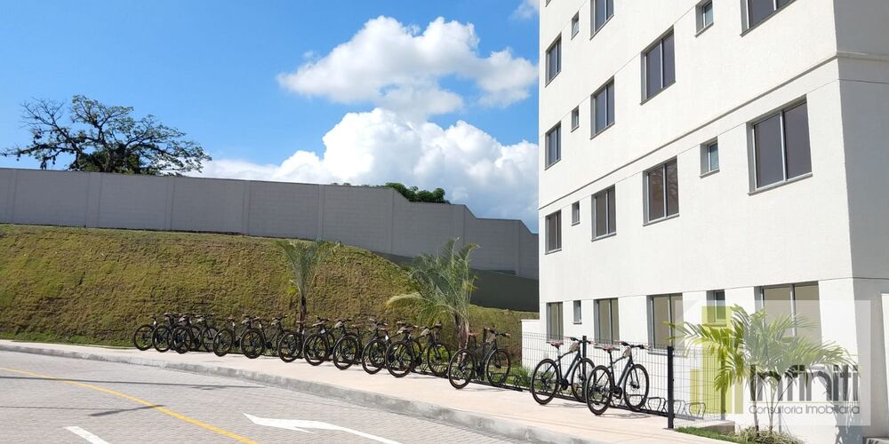 Apartamento à venda com 2 quartos, 64m² - Foto 13