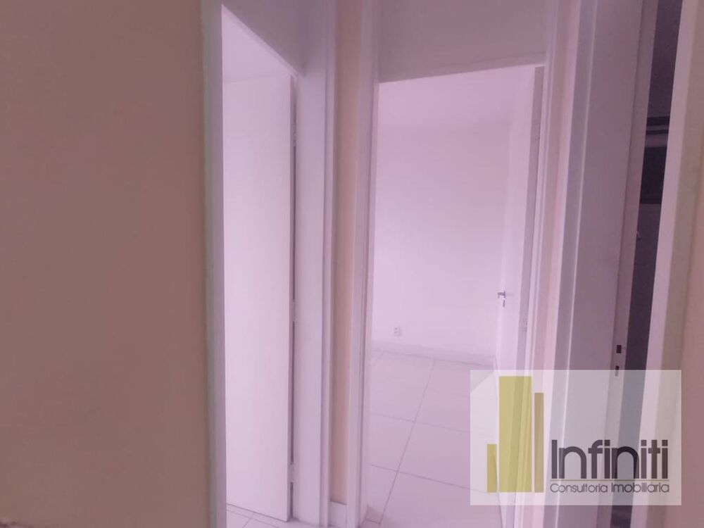 Apartamento à venda com 2 quartos, 48m² - Foto 18