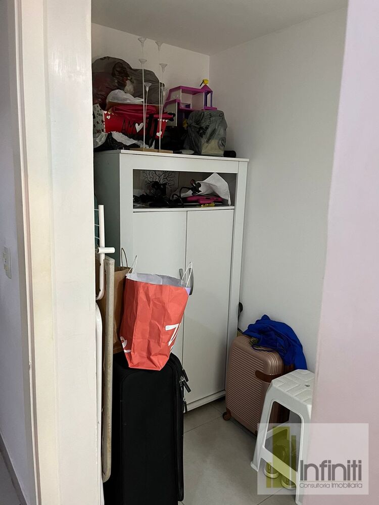 Apartamento à venda com 3 quartos, 105m² - Foto 4