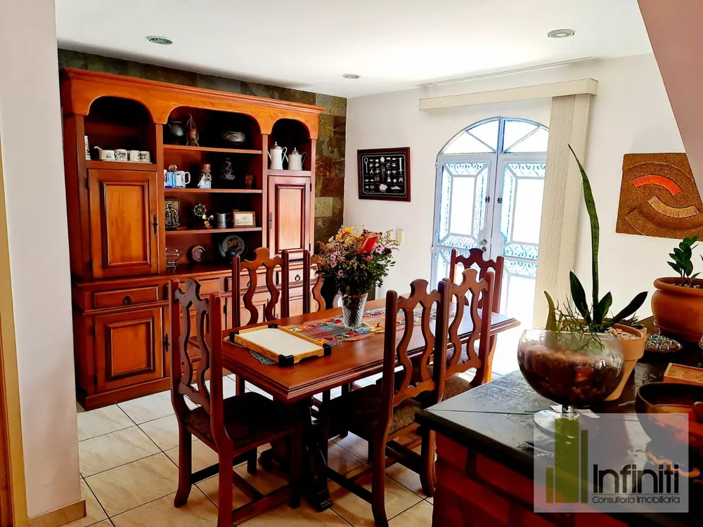 Casa, 3 quartos, 235 m² - Foto 9