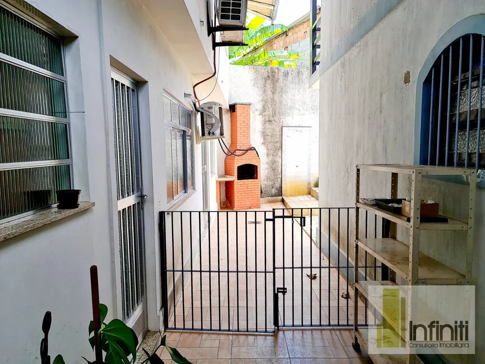 Casa, 3 quartos, 235 m² - Foto 22