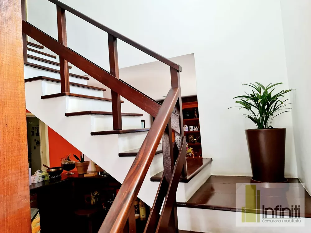 Casa, 3 quartos, 235 m² - Foto 13