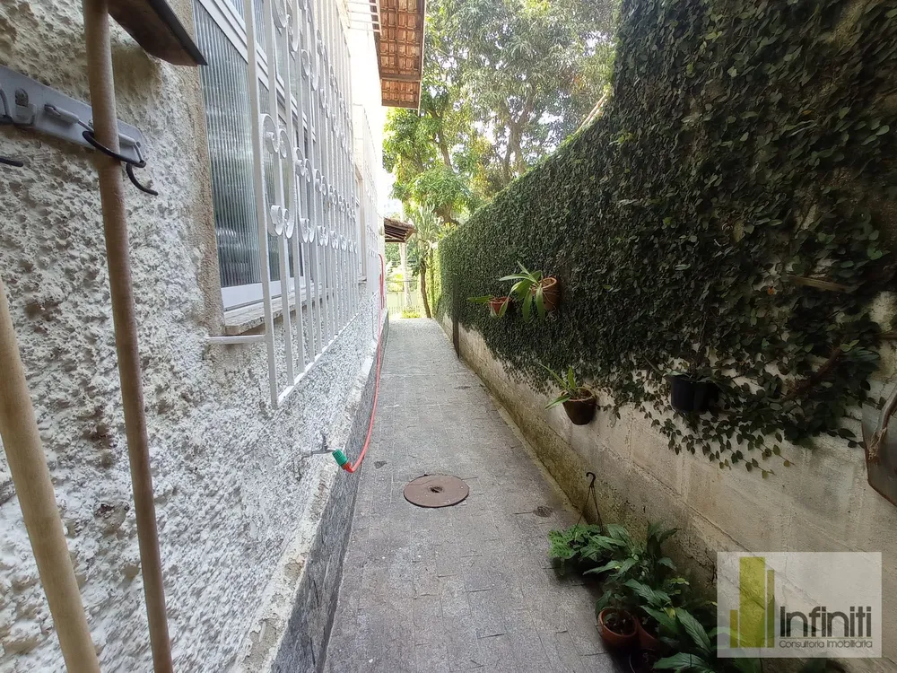 Casa, 4 quartos, 600 m² - Foto 24