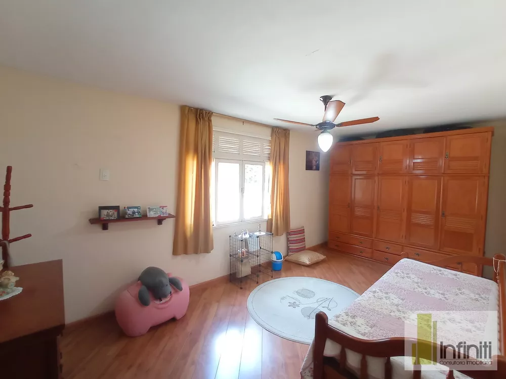 Casa, 4 quartos, 600 m² - Foto 27