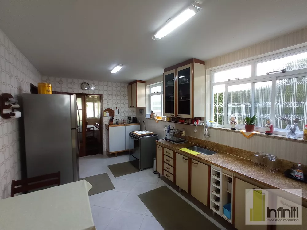 Casa, 4 quartos, 600 m² - Foto 2