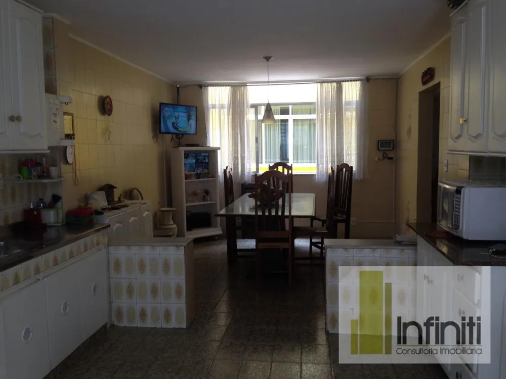 Casa, 5 quartos, 360 m² - Foto 24
