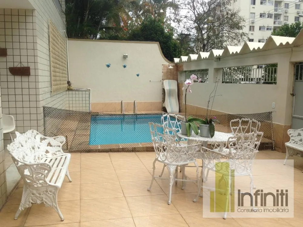 Casa, 5 quartos, 360 m² - Foto 1