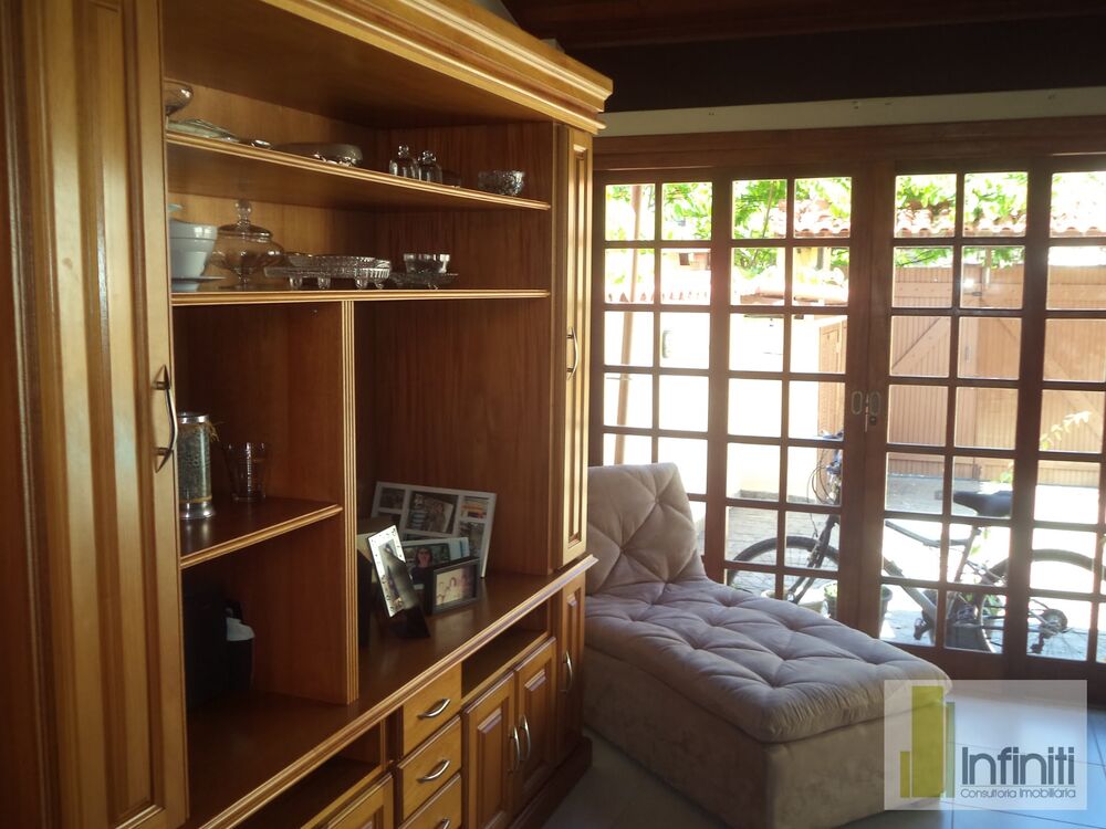 Casa de Condomínio à venda com 3 quartos, 360m² - Foto 5