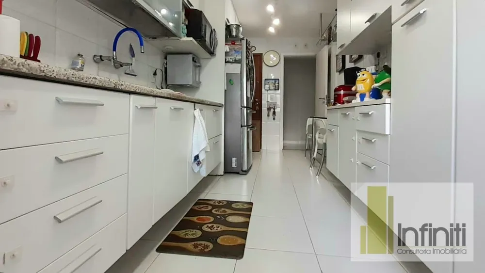 Cobertura, 3 quartos, 263 m² - Foto 32