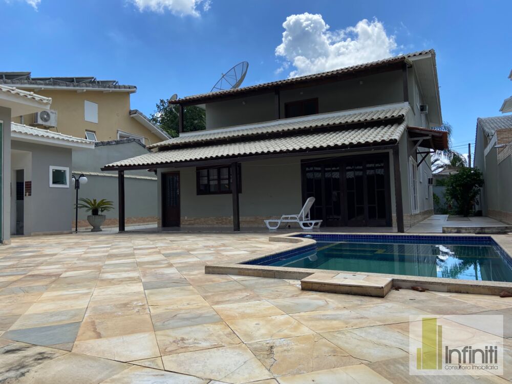Casa de Condomínio à venda e aluguel com 3 quartos, 300m² - Foto 3