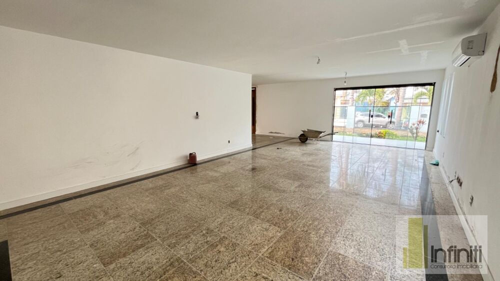 Casa de Condomínio à venda e aluguel com 3 quartos, 300m² - Foto 9