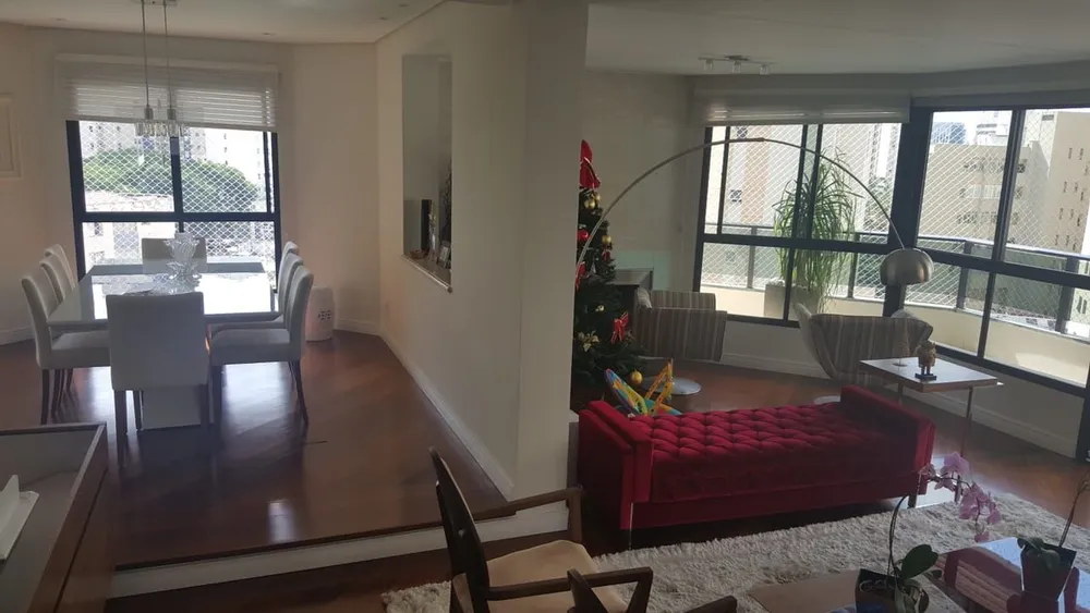 Apartamento, 3 quartos, 220 m² - Foto 2