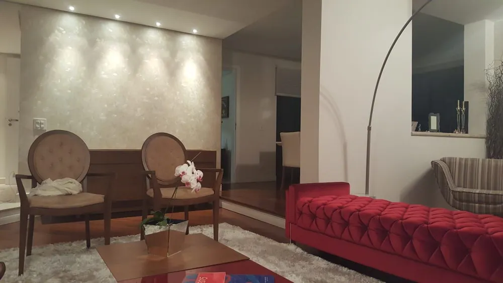 Apartamento, 3 quartos, 220 m² - Foto 1