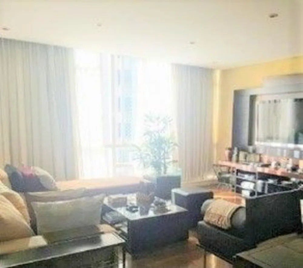Apartamento, 3 quartos, 161 m² - Foto 1