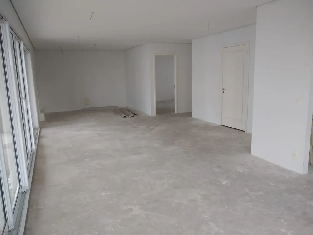 Apartamento, 3 quartos, 228 m² - Foto 4