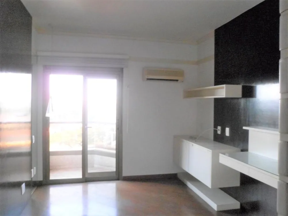 Apartamento, 4 quartos, 224 m² - Foto 1