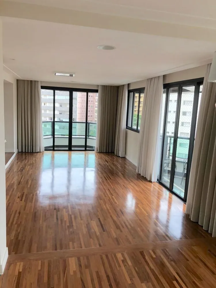 Apartamento, 4 quartos, 193 m² - Foto 1