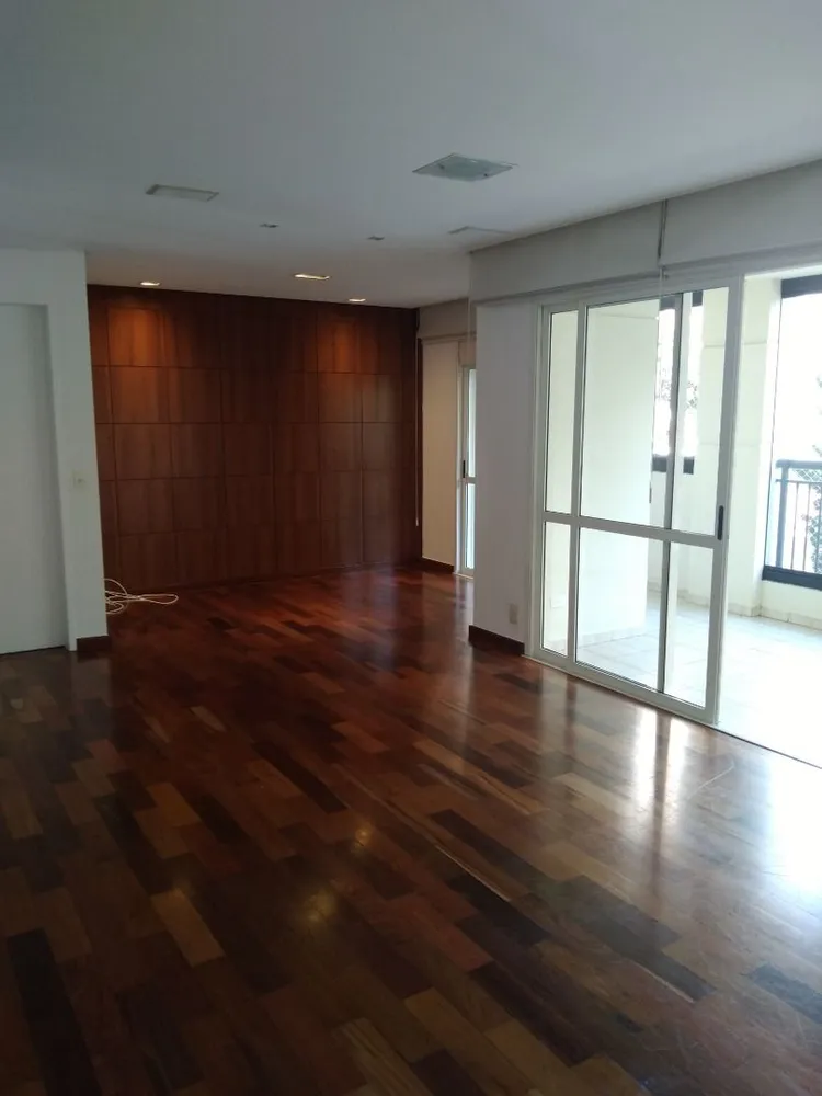 Apartamento, 3 quartos, 129 m² - Foto 2