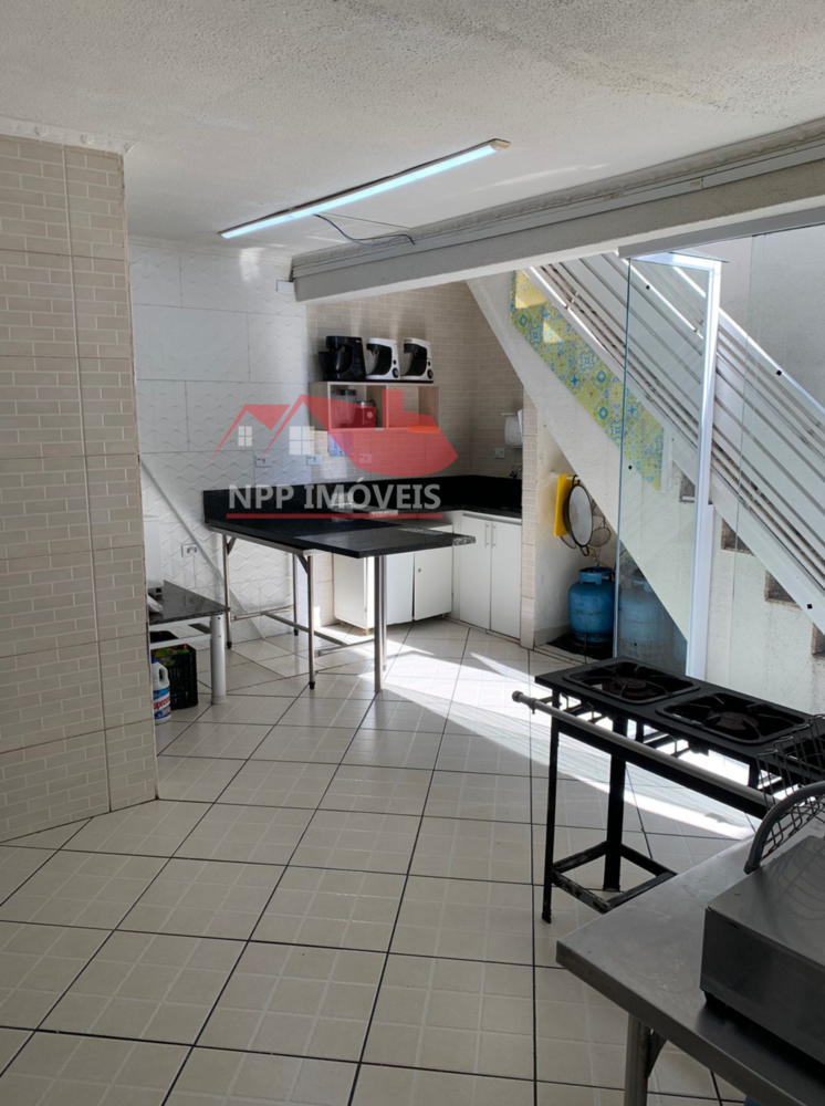 Sobrado para alugar com 3 quartos, 167m² - Foto 1
