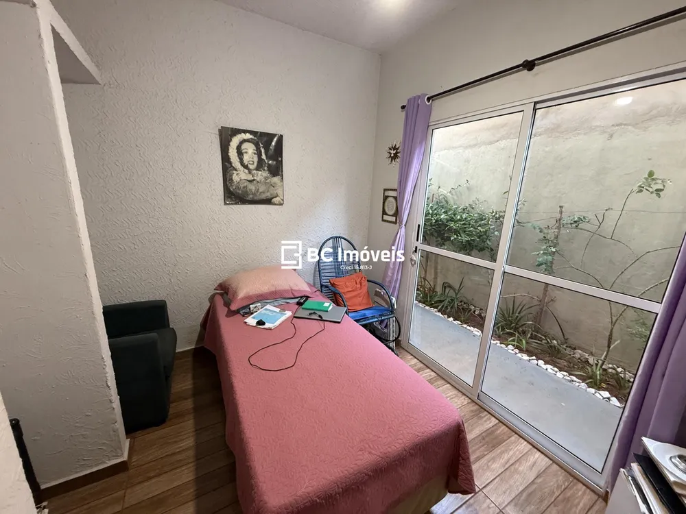 Sobrado, 6 quartos, 330 m² - Foto 12