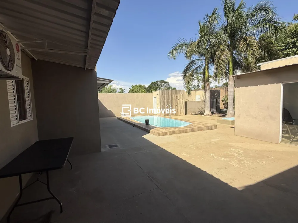 Chácara, 3 quartos, 1004 m² - Foto 8