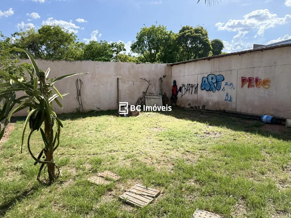 Chácara, 3 quartos, 1004 m² - Foto 14