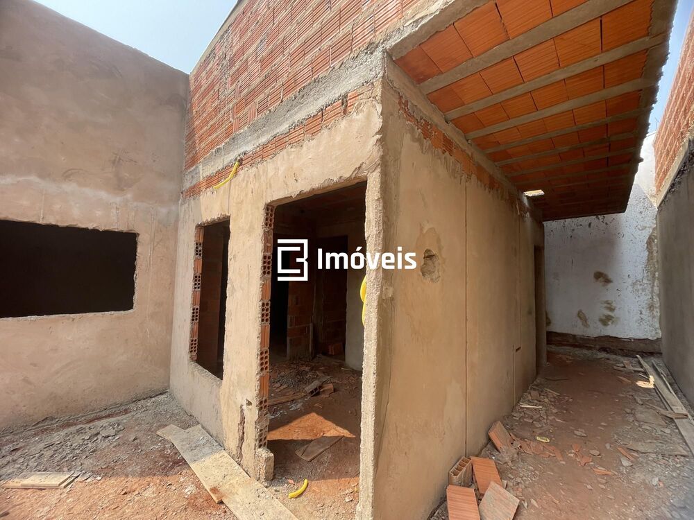 Casa à venda com 2 quartos, 57m² - Foto 3