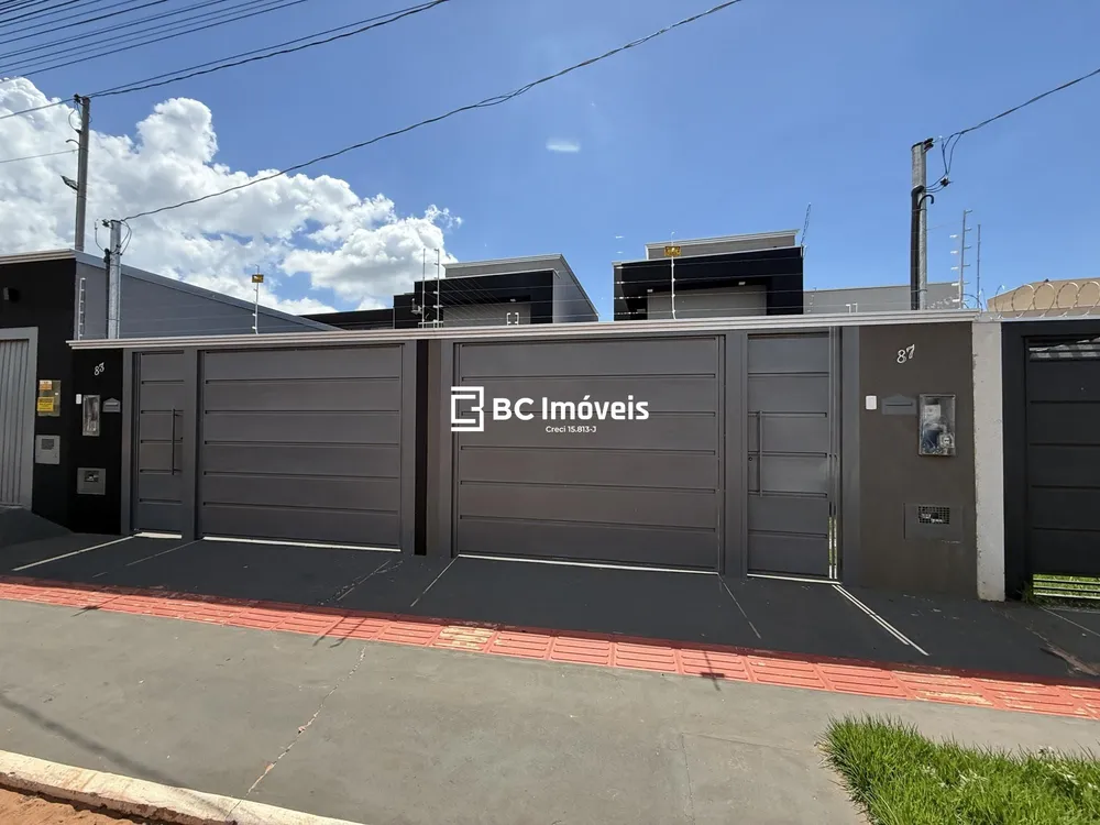 Casa, 2 quartos, 52 m² - Foto 1
