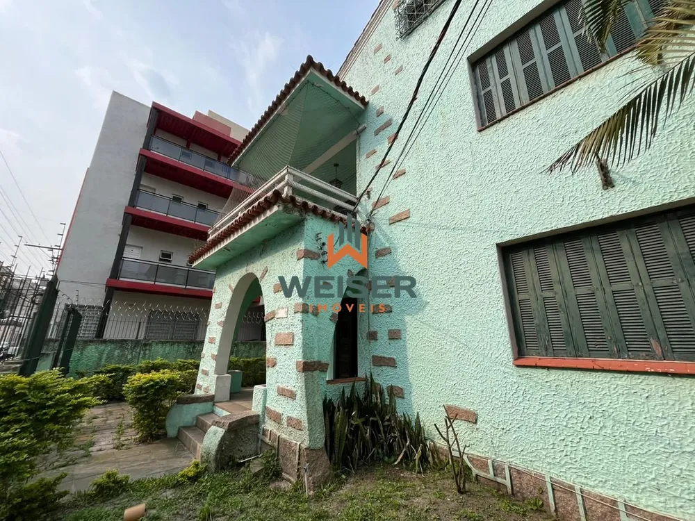 Sobrado, 5 quartos, 400 m² - Foto 1