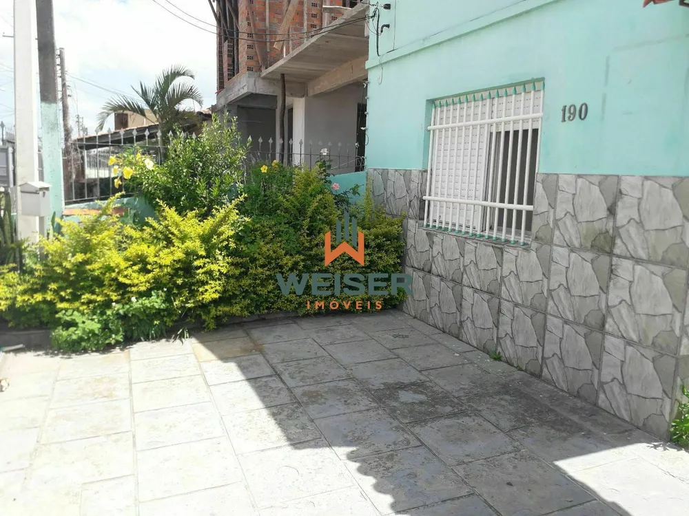 Casa, 6 quartos, 110 m² - Foto 2