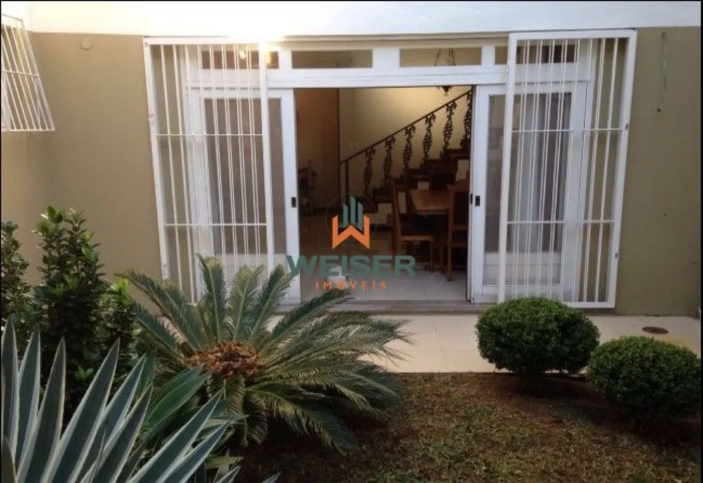 Sobrado, 4 quartos, 864 m² - Foto 1