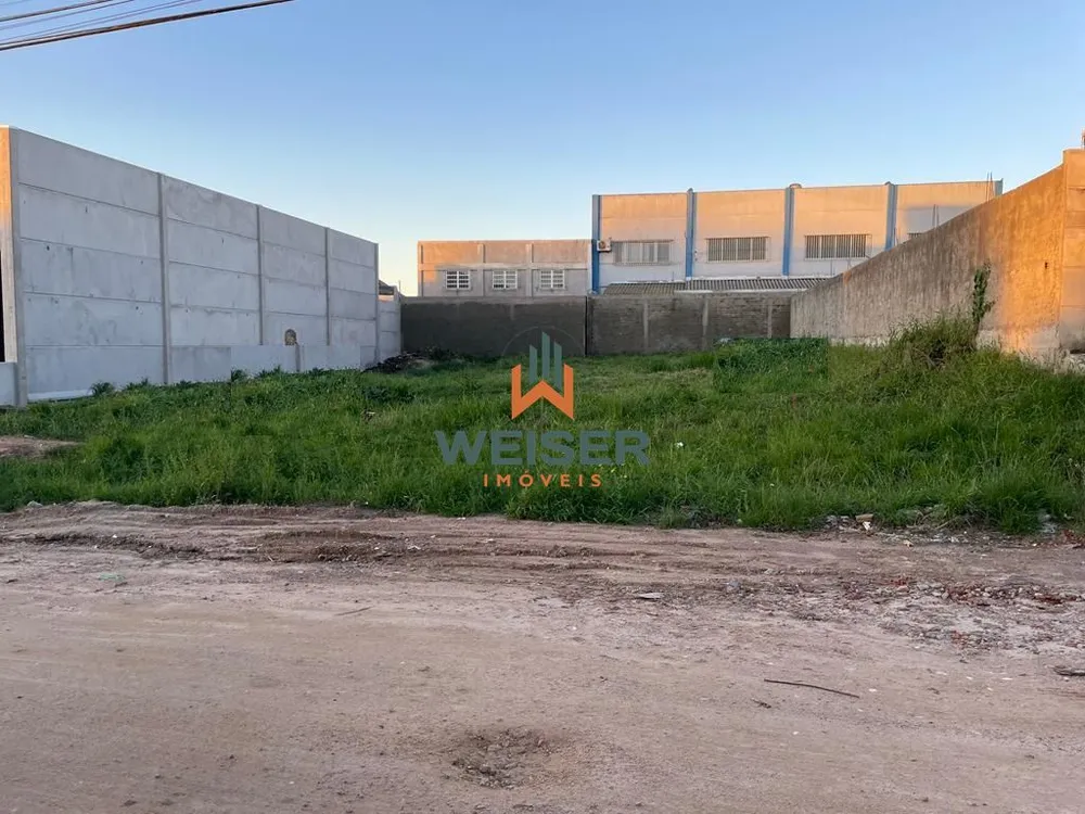Loteamento e Condomínio, 600 m² - Foto 1