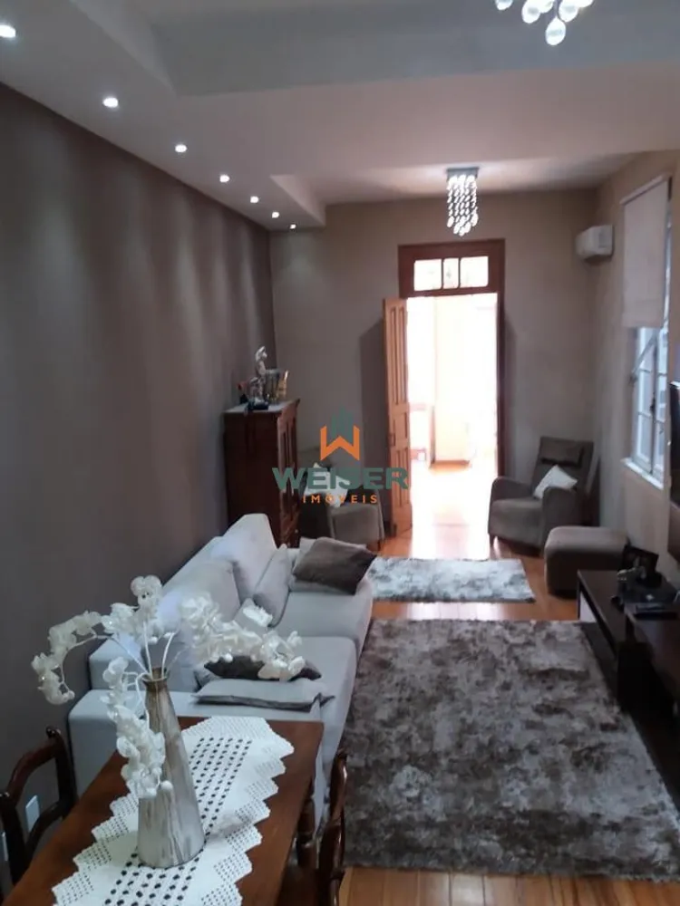Casa, 4 quartos, 250 m² - Foto 3