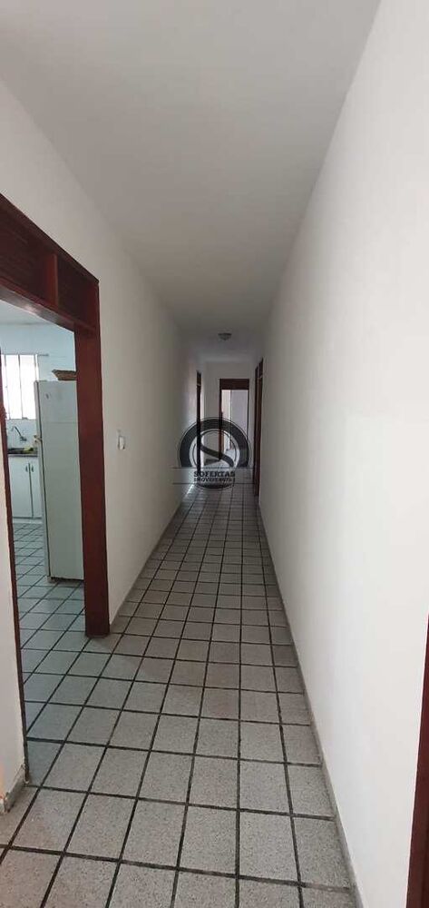 Casa, 4 quartos, 199 m² - Foto 1