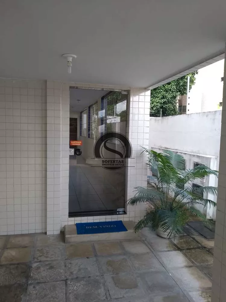 Apartamento à venda com 3 quartos, 70m² - Foto 2